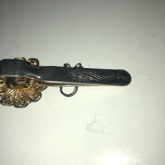 Vintage blue key finder clip, used to help find your keys, clips to your keys - Picture 3 of 6